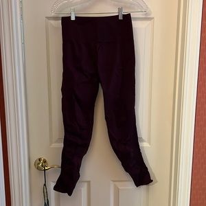 Fabletics High Waisted Perforated 7/8